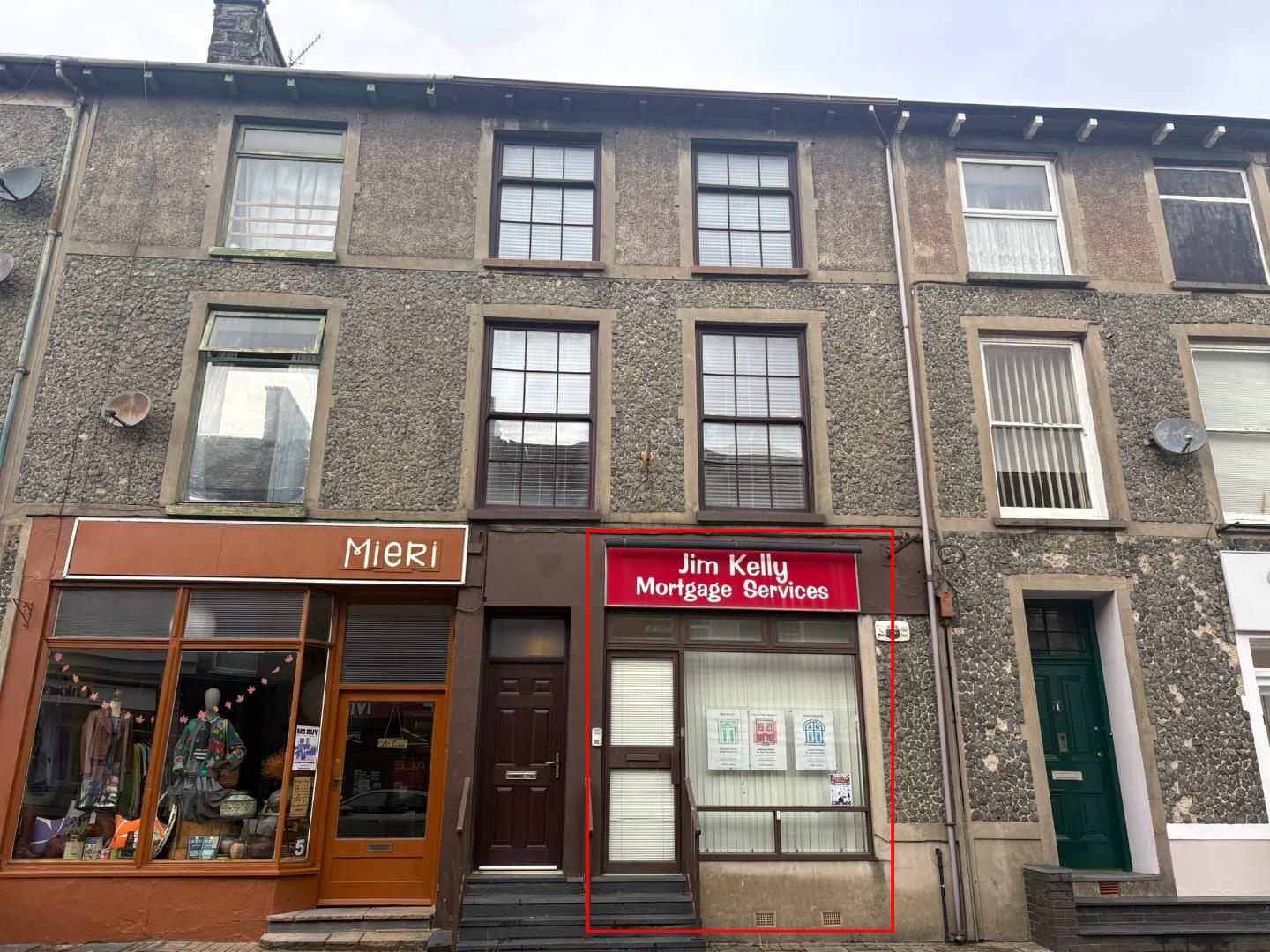 Bank Place, Porthmadog